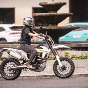 bằng lái xe A2